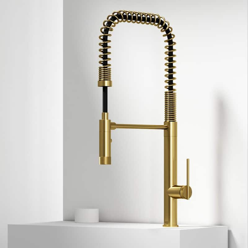 Sterling Single Handle Pull-Down Sprayer Kitchen Faucet in Matte Brushed Gold